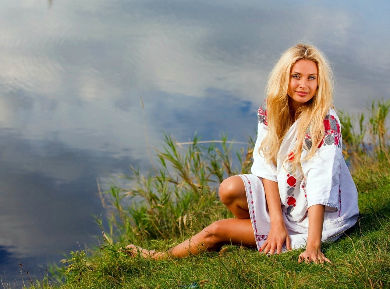 Sexy girl Slavic girls in Pune