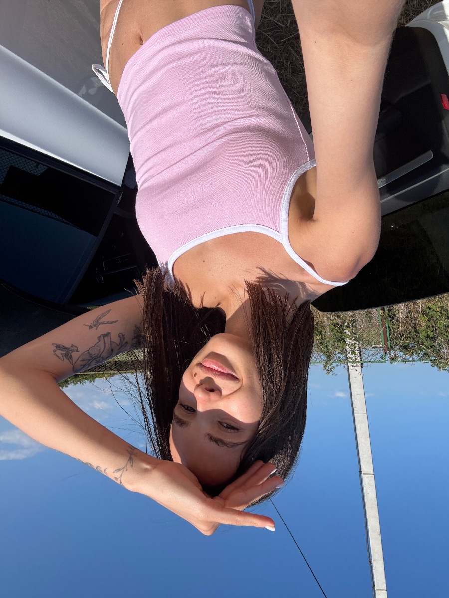 Sexy model Tina in Pune